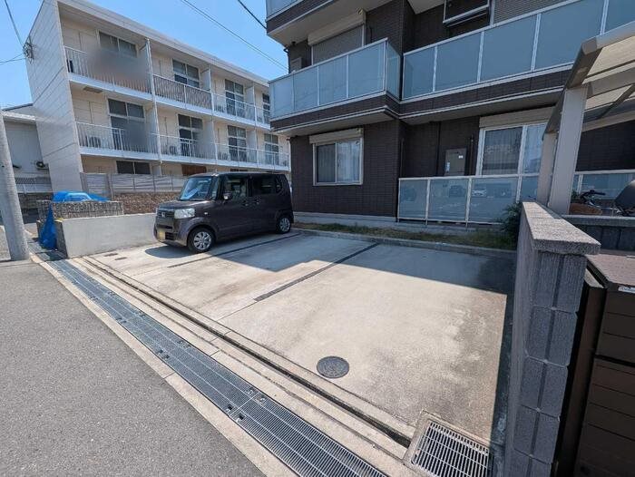 メゾン旭/駅前 駐車場