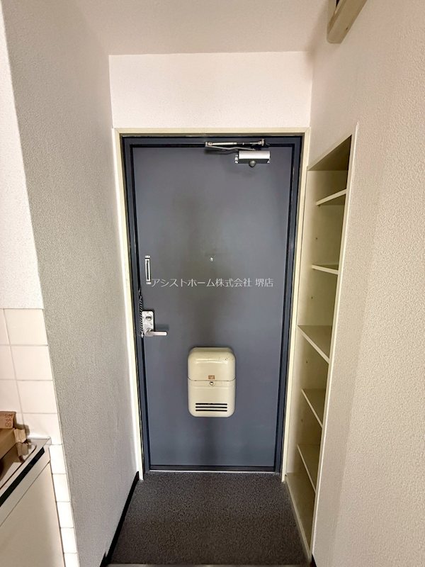 少林寺TKハイツ 玄関
