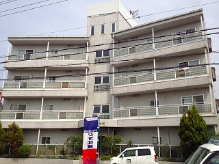 ステートリー羽衣 外観