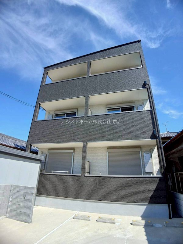レヴール鳳南 外観