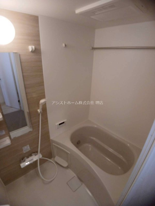 ジーメゾン鳳南ルシア 風呂画像