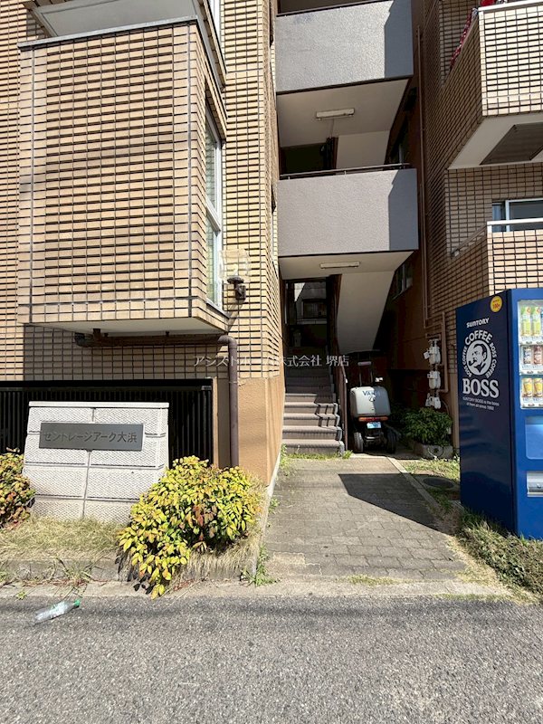 セントレージアーク大浜 エントランス