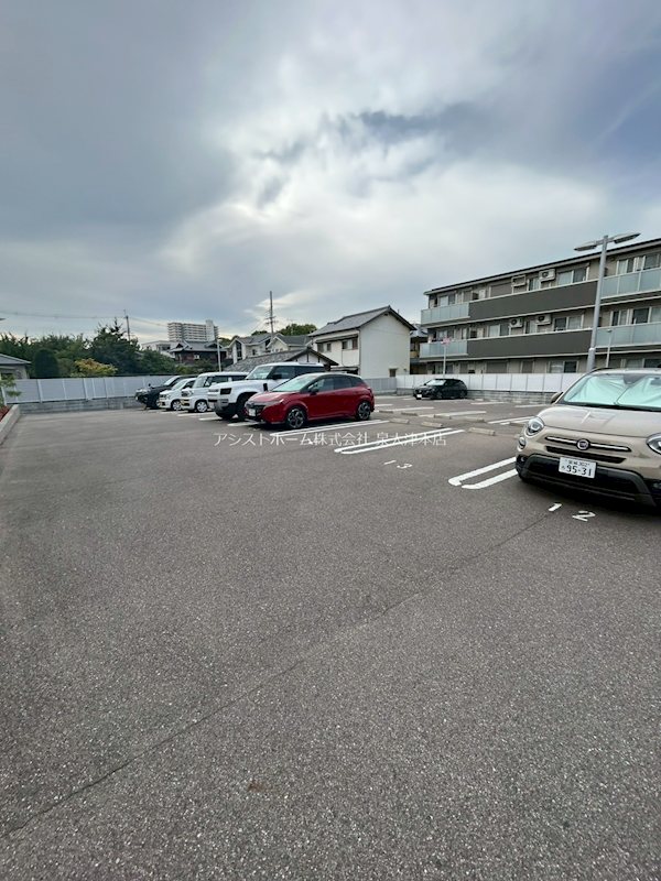 TIMBER BROOK 駐車場