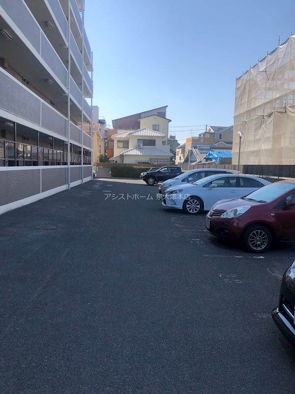 ヴィラセントラルパーク 駐車場