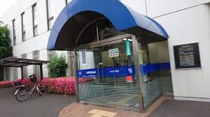 ｼｬﾙﾏﾝﾌｼﾞ東岸和田弐番館 銀行