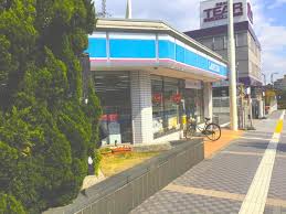 ホワイトハウス コンビニ