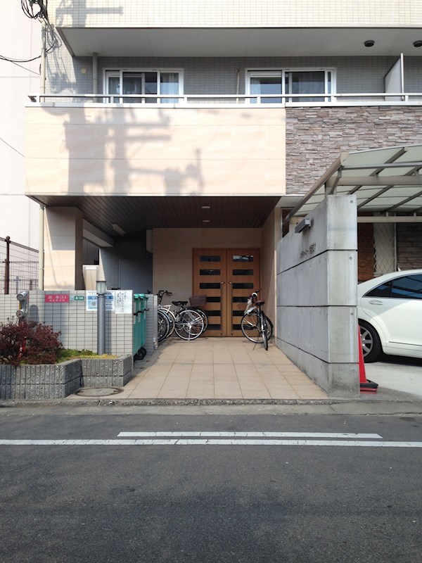 シティーコート熊野町 エントランス