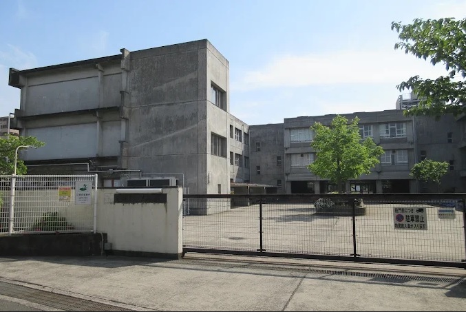 ジョイフル久米田 小学校