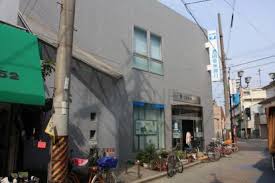 ジーメゾン石津町東プリシエ 銀行