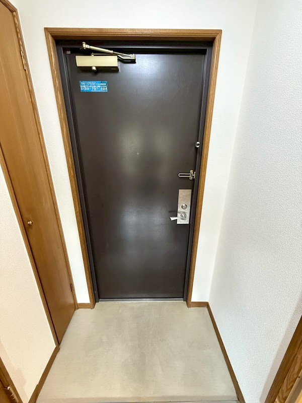 シャルマンフジ堺市弐番館 玄関