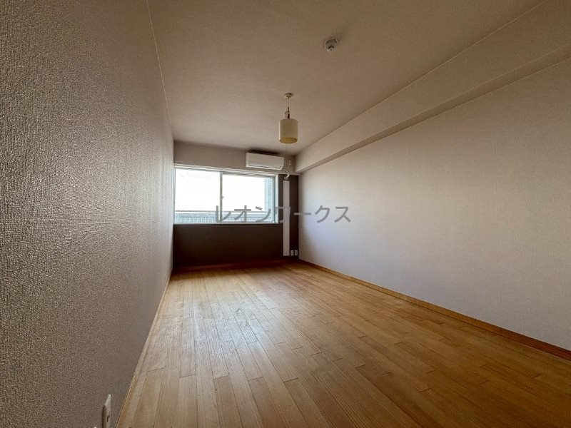 アルザブルータワーズ ベッドルーム