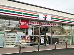 F＋style浜寺石津町西3号館 コンビニ
