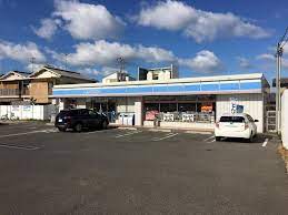 エミネントセジュール コンビニ
