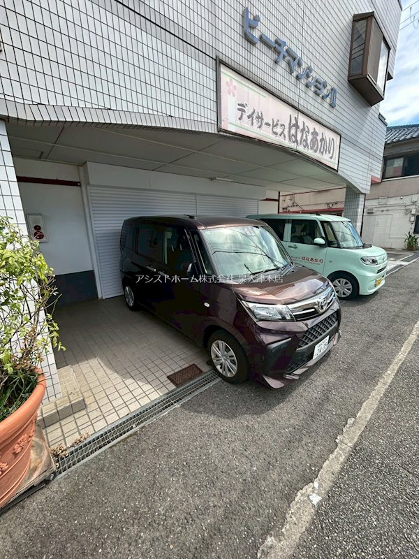 ビーチマンションⅡ 駐車場