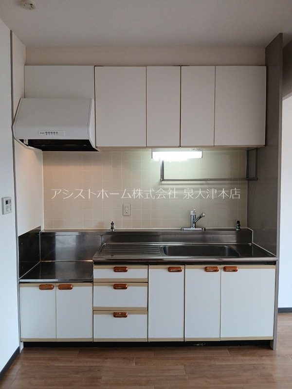 フローラル岸和田 キッチン