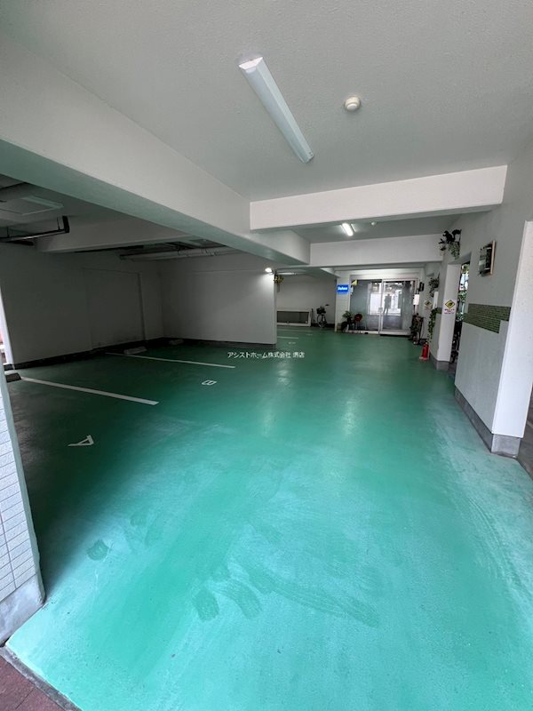 シュクル堺  駐車場
