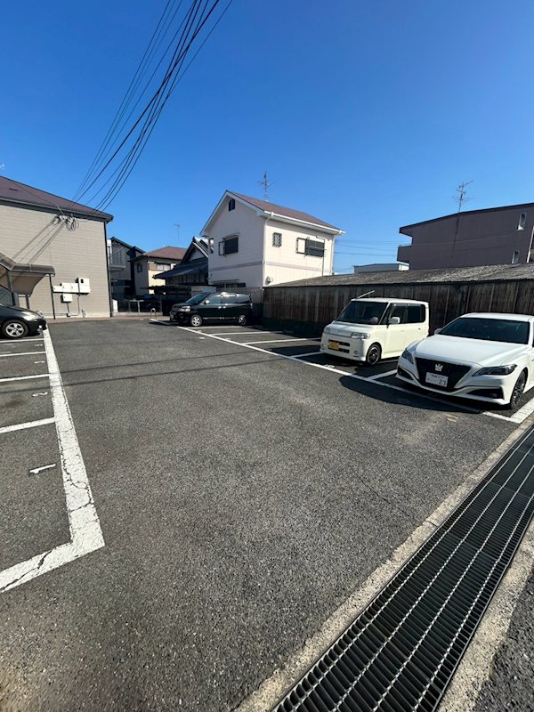 フジパレス　下池田　パセオ 駐車場