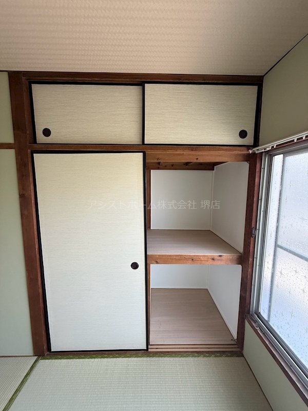 百舌鳥赤畑町3丁貸家2 収納