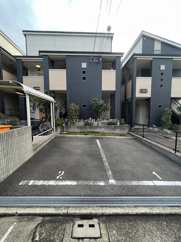 フジパレス南清水町Ⅱ番館  駐車場