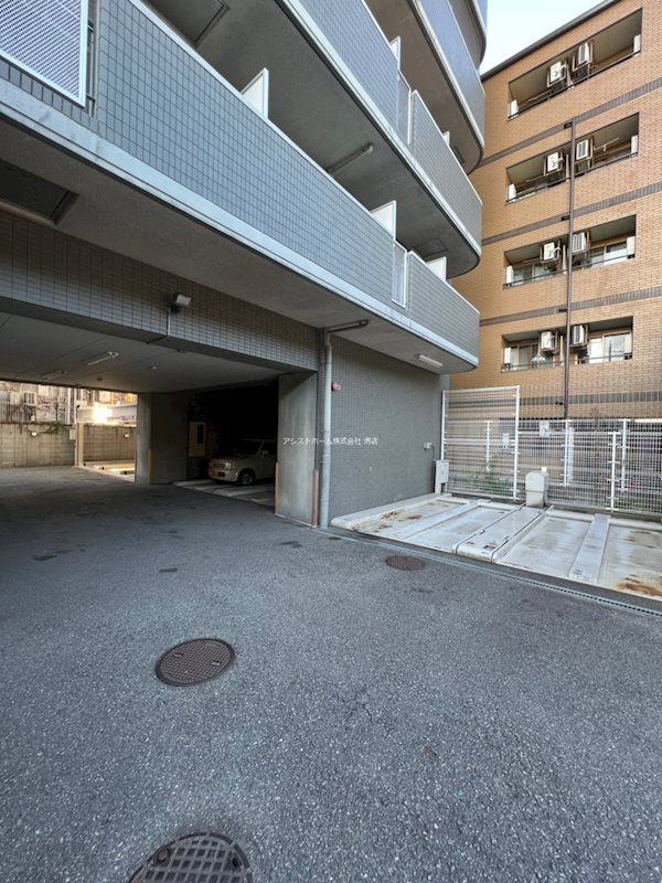 ボン・シェール堺  駐車場