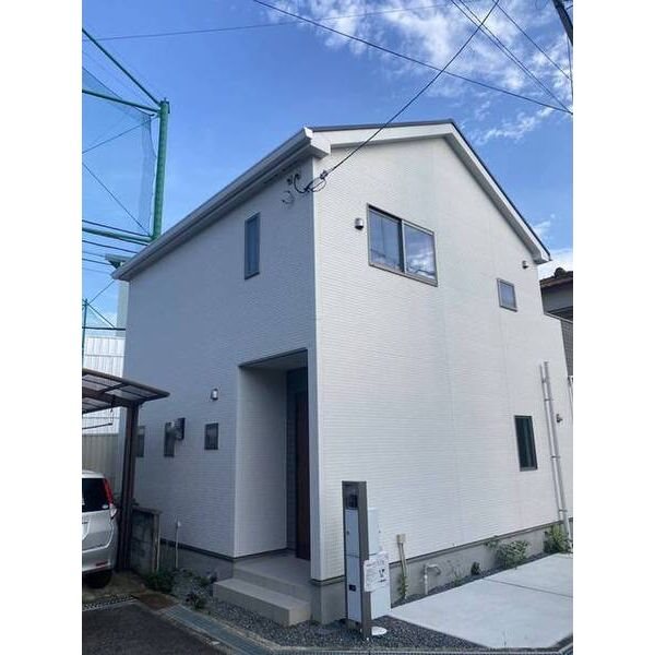 リナージュ岸和田市額原町01 外観