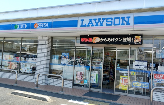 ビレッジハウス忠岡3号棟 コンビニ