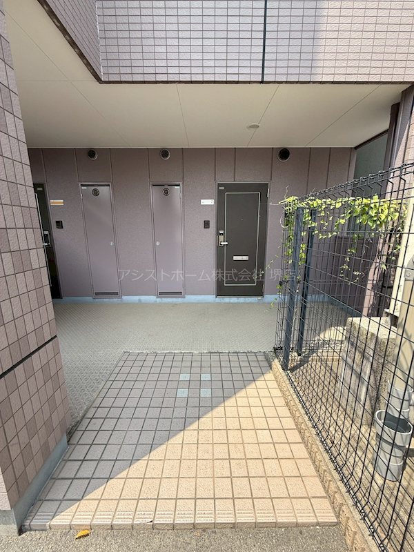 梅町マンション エントランス