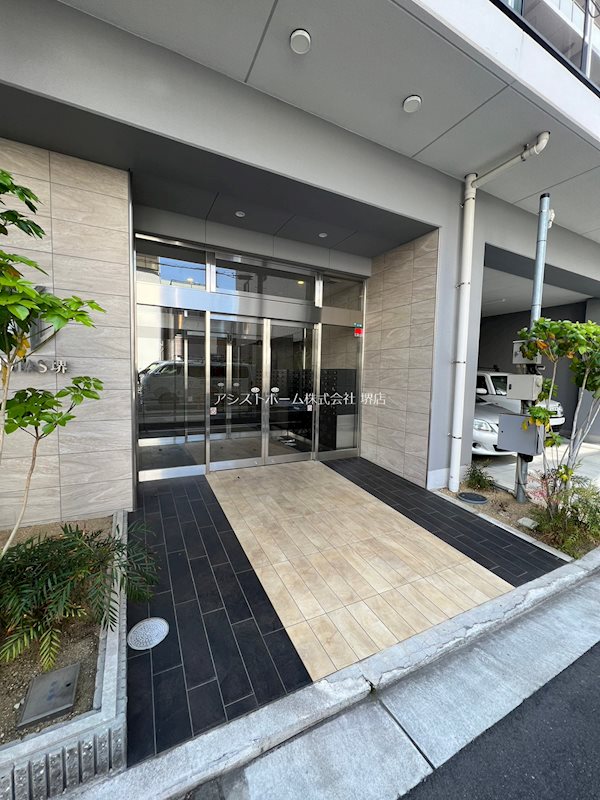 LUVIAS堺 エントランス