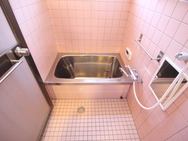 和泉市葛の葉町戸建 風呂画像
