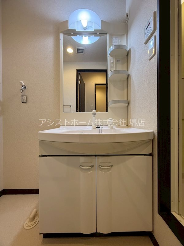 フジパレス堺大浜Ⅲ番館 洗面所