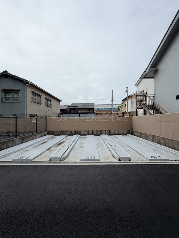 エクセレンス堺東 駐車場