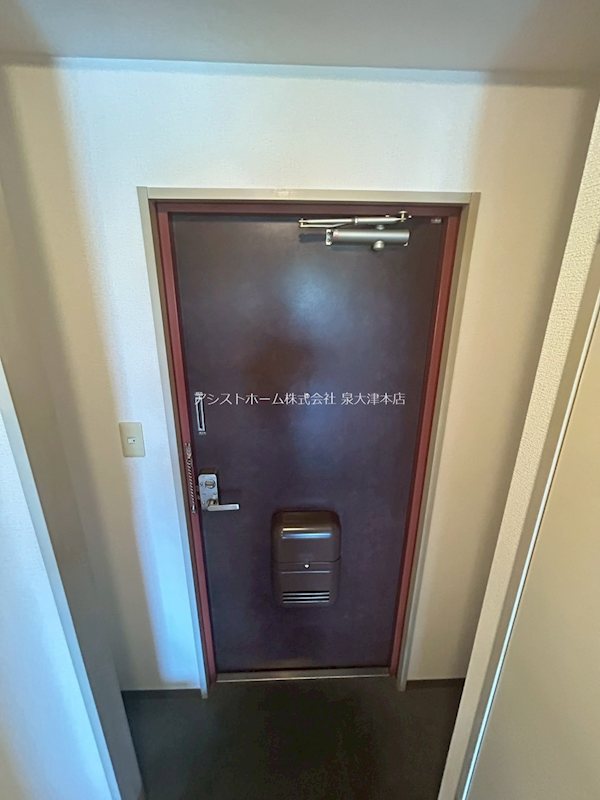 小林マンション 玄関