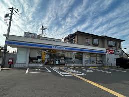 小林マンション コンビニ