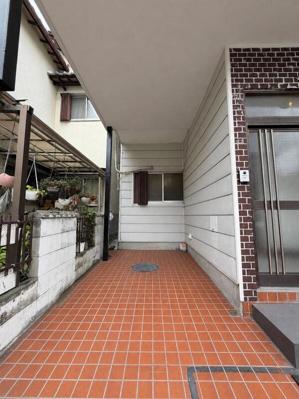 豊中町三丁目戸建 駐車場