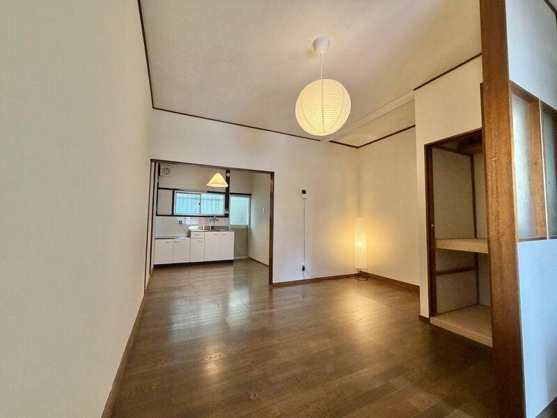 豊中町三丁目戸建 リビング