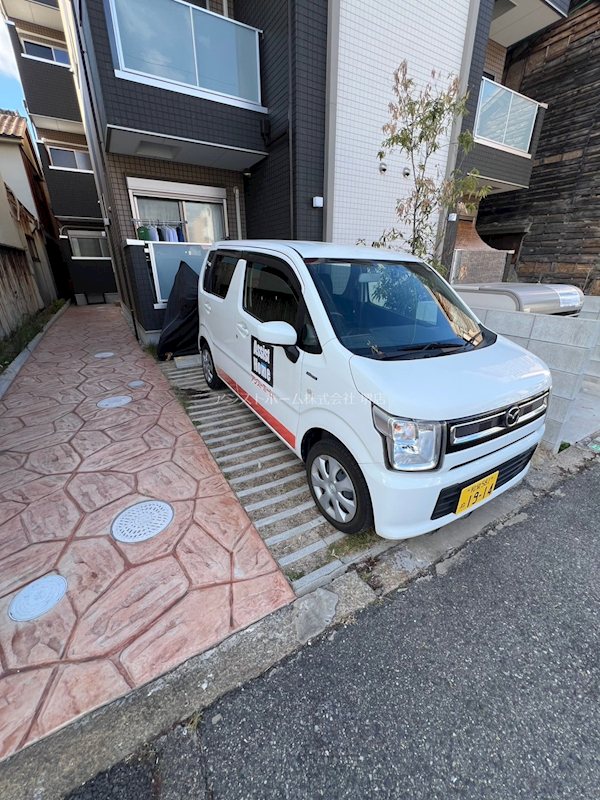 I maison Rhodon 駐車場