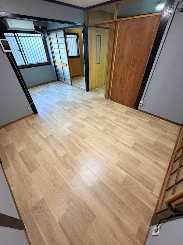 柳之町東戸建 内装