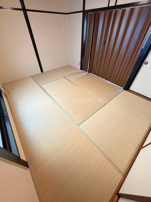 柳之町東戸建 内装