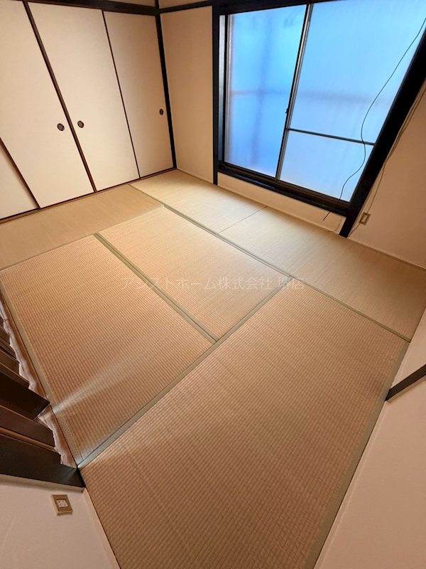 柳之町東戸建 ベッドルーム