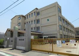 柳之町東戸建 小学校