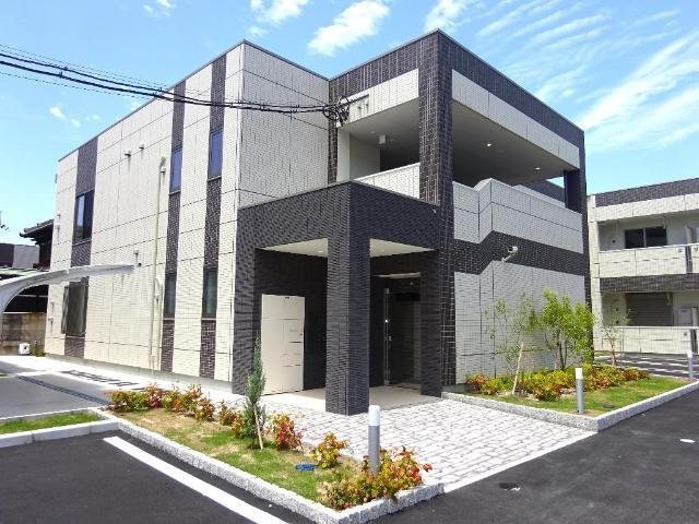 エクセレンス 外観