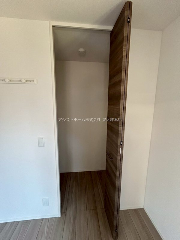 フローラ土生　C棟 収納