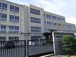 香ヶ丘戸建て 中学校