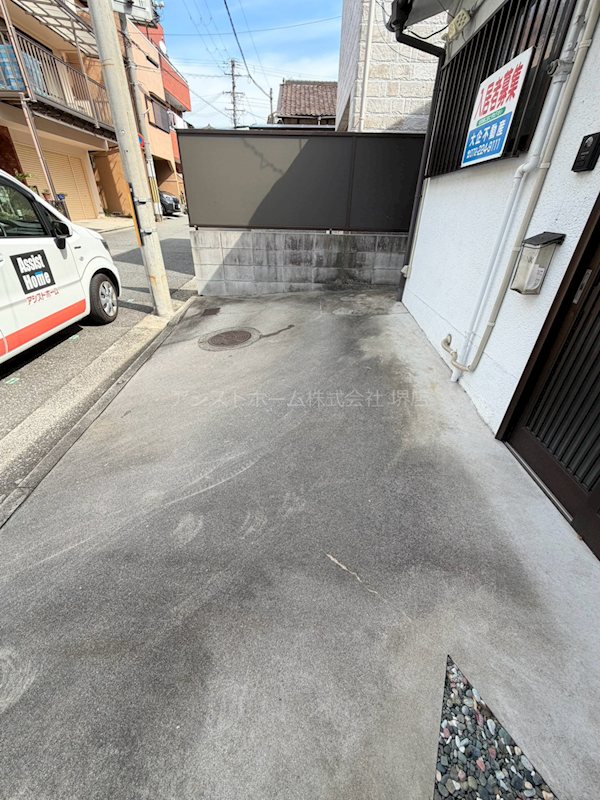 北田出井貸テラスハウス 駐車場