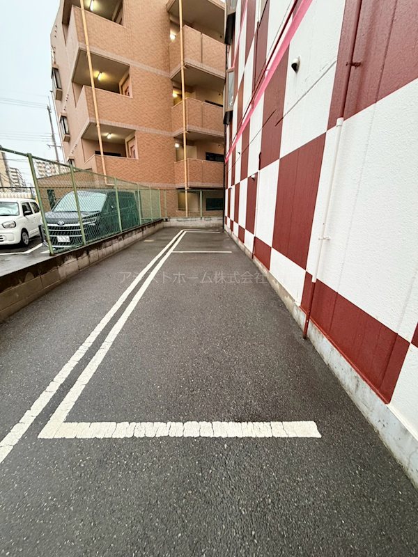 トキヤビル 駐車場