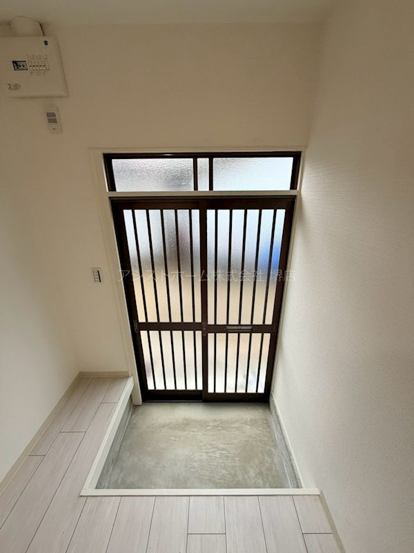 南庄町アパート 玄関