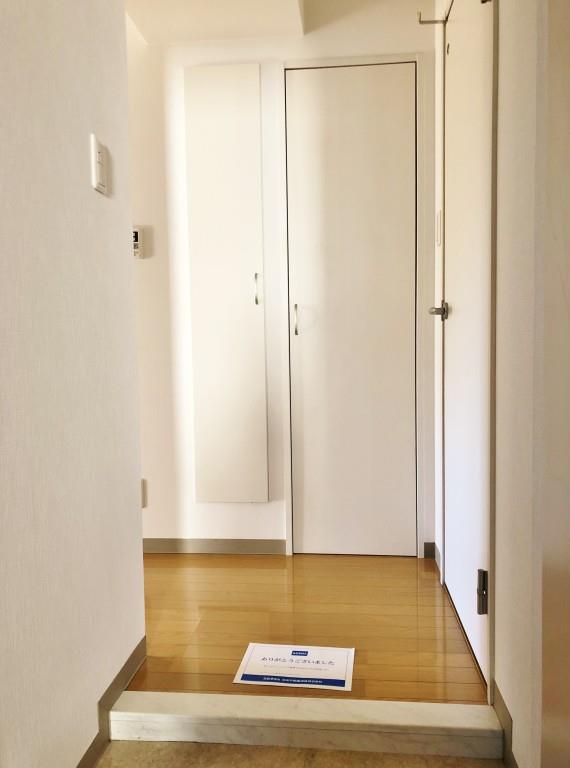 ヒルズ飛鳥山 玄関