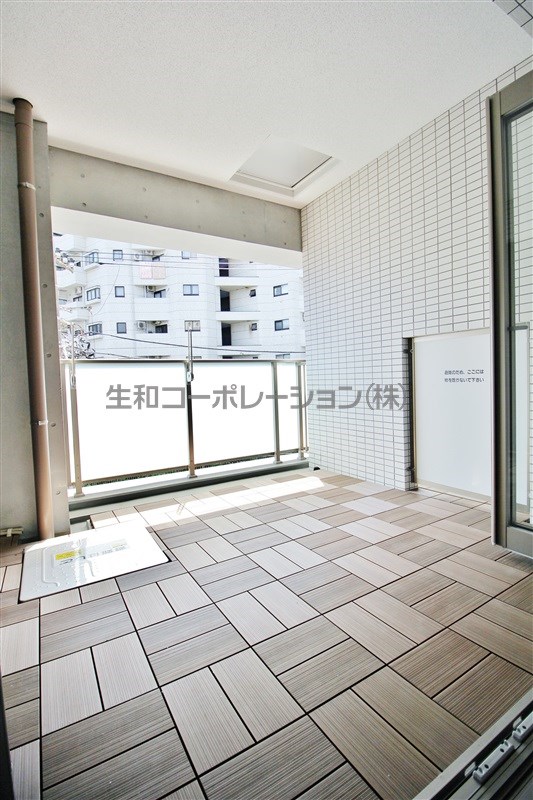 NAKAMEGURO M TERRACE (中目黒Mテラス) ベランダ