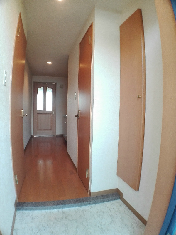 シェソワ鳩ケ谷 玄関