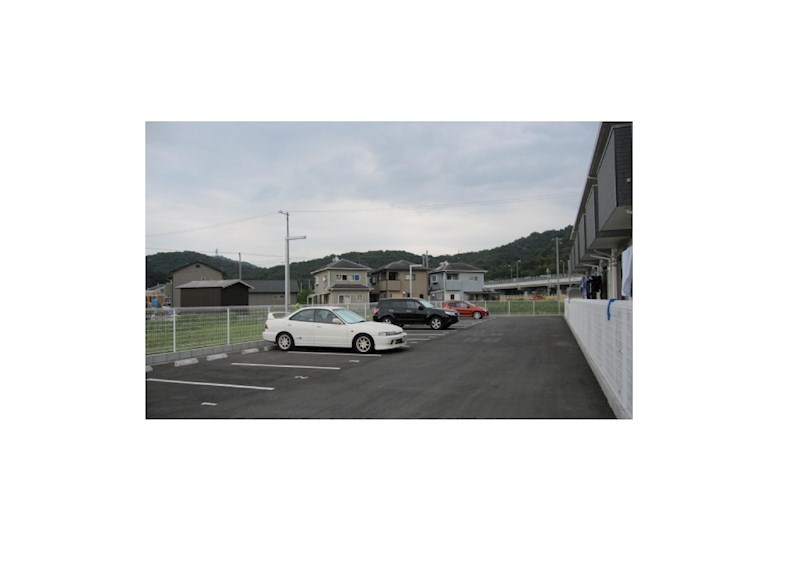 ヴィンヒル23 駐車場